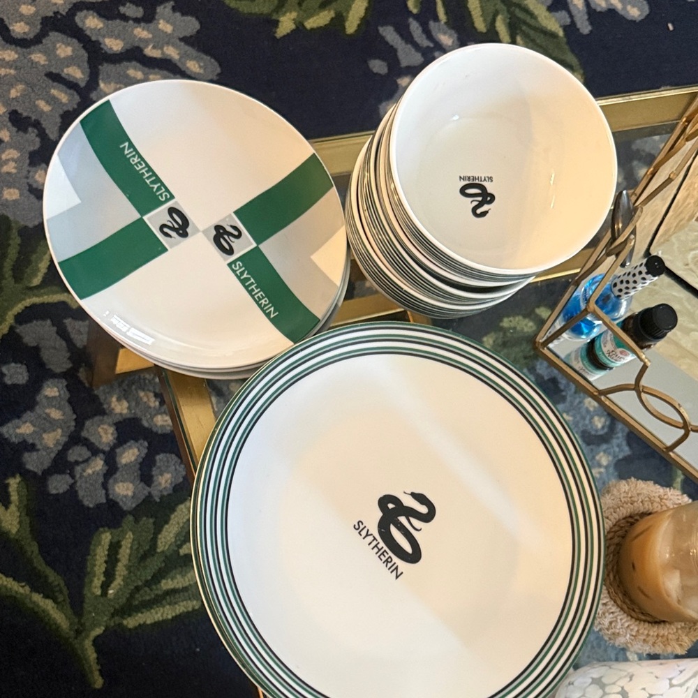 Green SLYTHERIN Stripe Dinner Plates & Bowls - Licensed Houseware